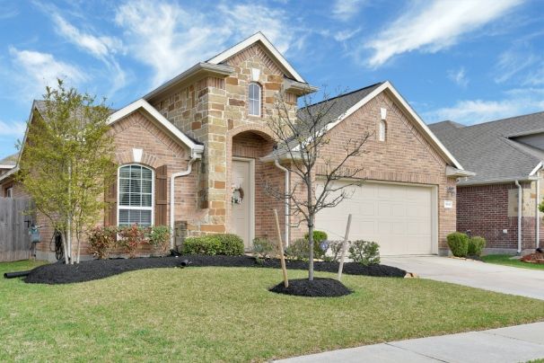 https://MartaValle.NewConstructionHomesForYou.com