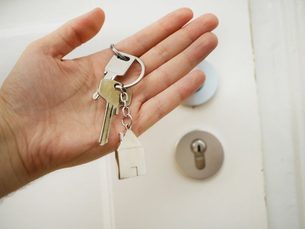 https://MartaValle.StopRentingStartOwning.com